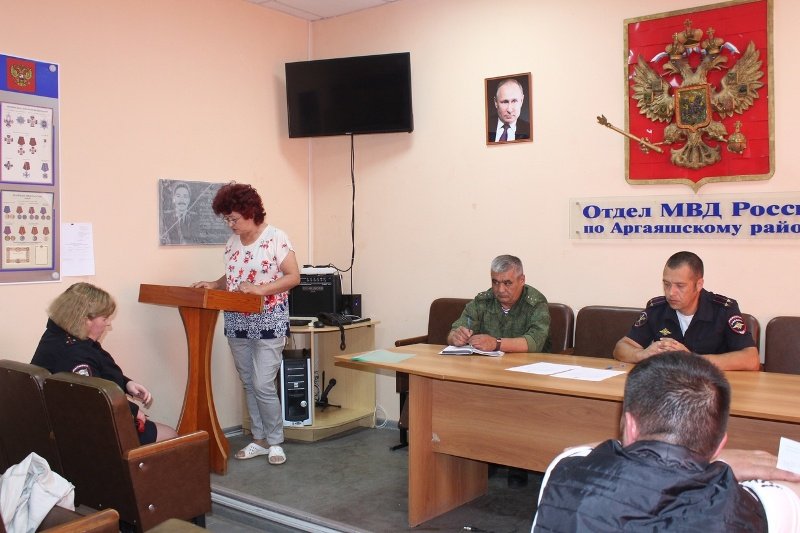 В полиции города Карталы и Аргаяшского района состоялись торжественные церемонии принятия Присяги гражданина Российской Федерации
